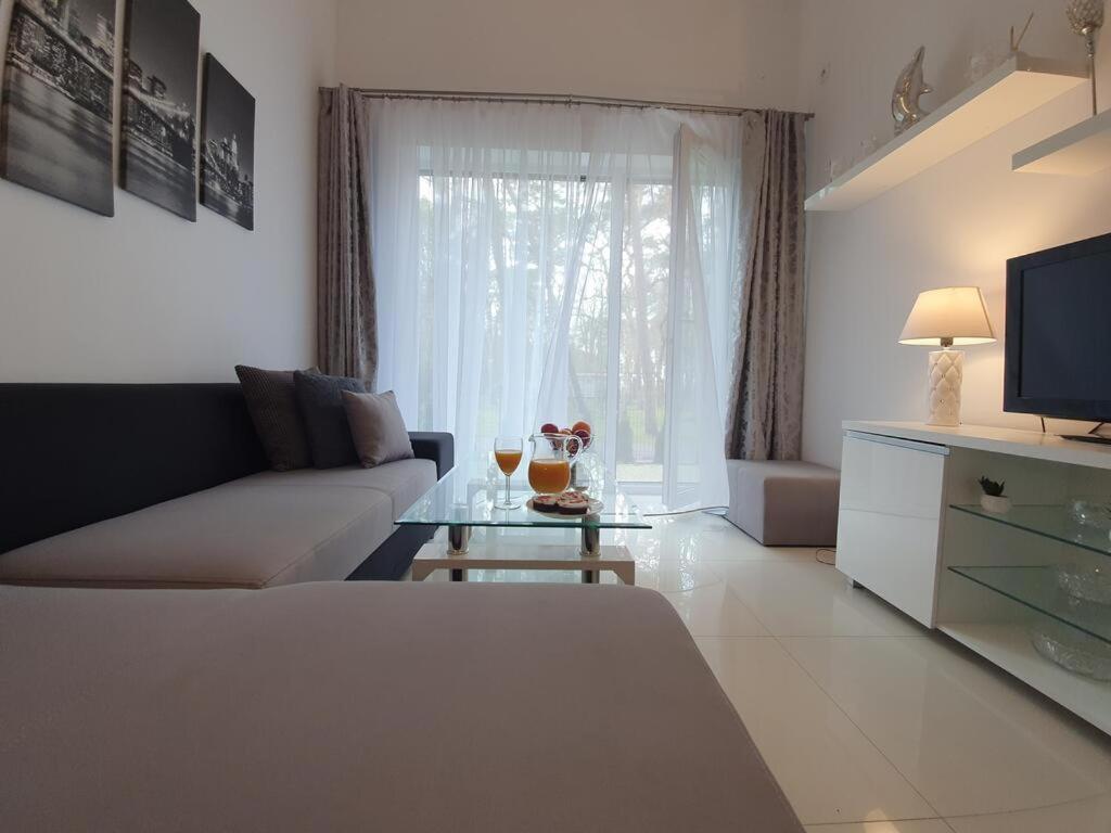 Dwie Sosny Apartamenty Przy Plazy - Sauna, Jacuzzi, Silownia, Bawialnia - 365Pam Ustronie Morskie Exterior foto
